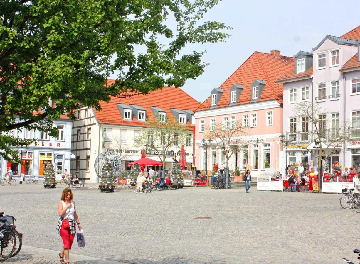 Ferienwohnungen Waren See 9230 Buitenkant foto